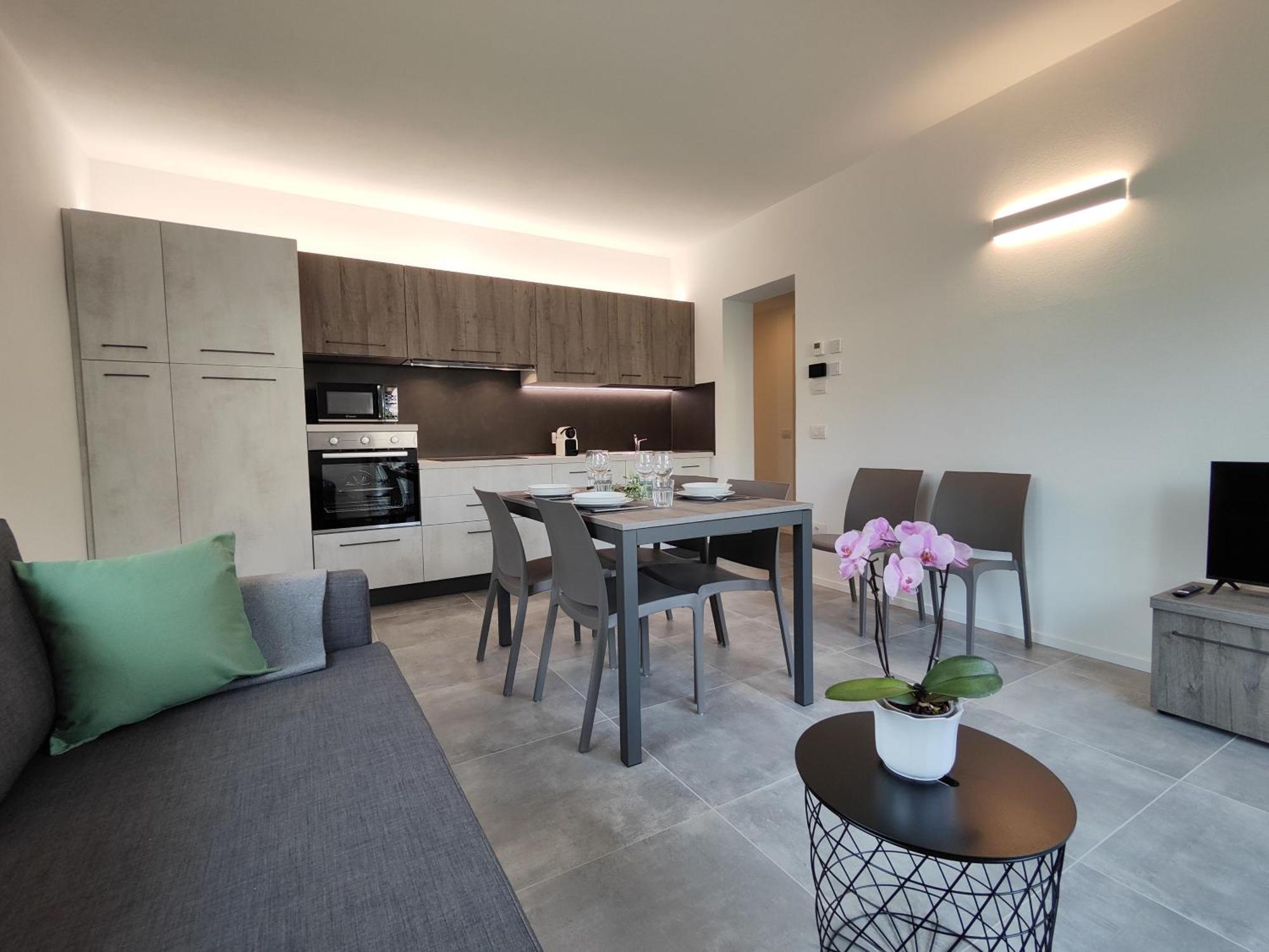 Oasi Degli Ulivi Apartment Riva del Garda Exterior foto