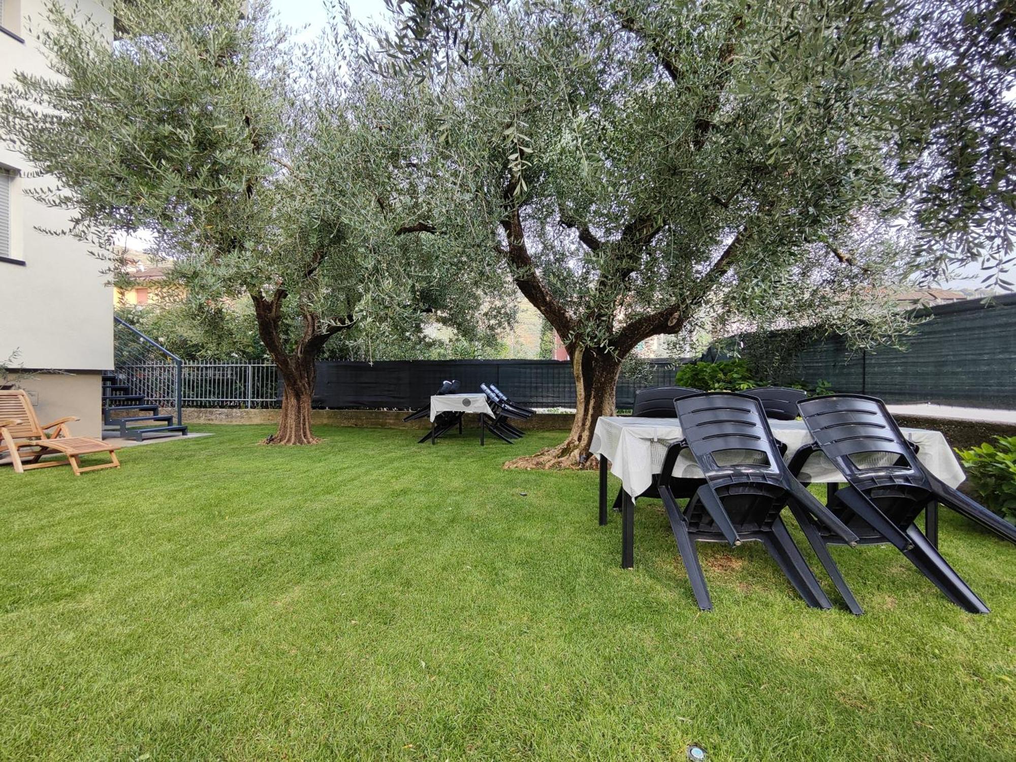 Oasi Degli Ulivi Apartment Riva del Garda Exterior foto