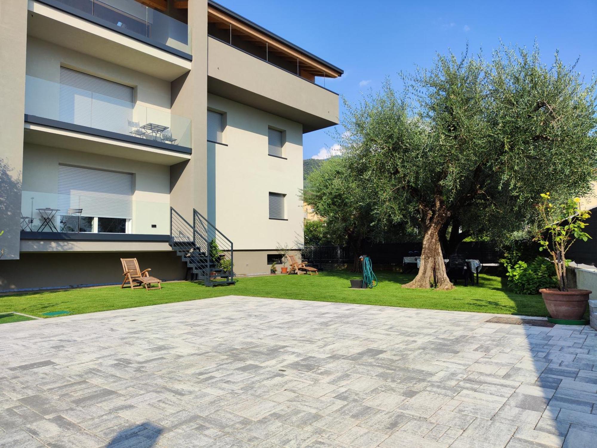 Oasi Degli Ulivi Apartment Riva del Garda Exterior foto