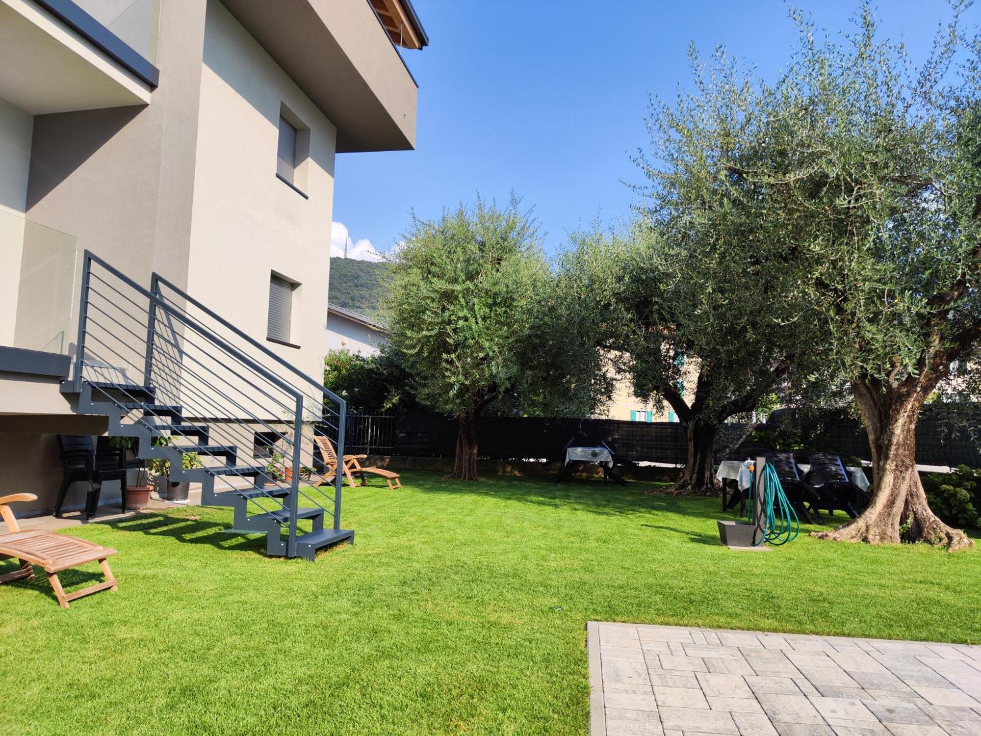 Oasi Degli Ulivi Apartment Riva del Garda Exterior foto