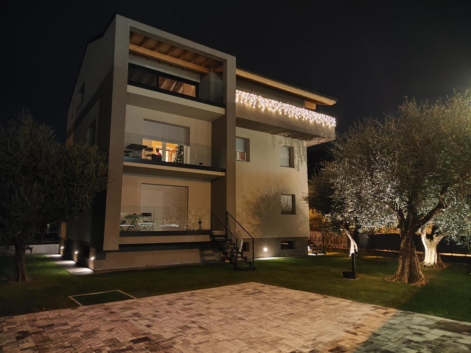 Oasi Degli Ulivi Apartment Riva del Garda Exterior foto